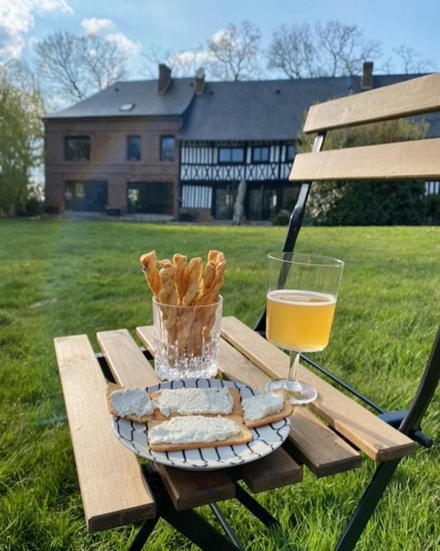 Hotel Le Manoir De La Campagne Yebleron Zewnętrze zdjęcie